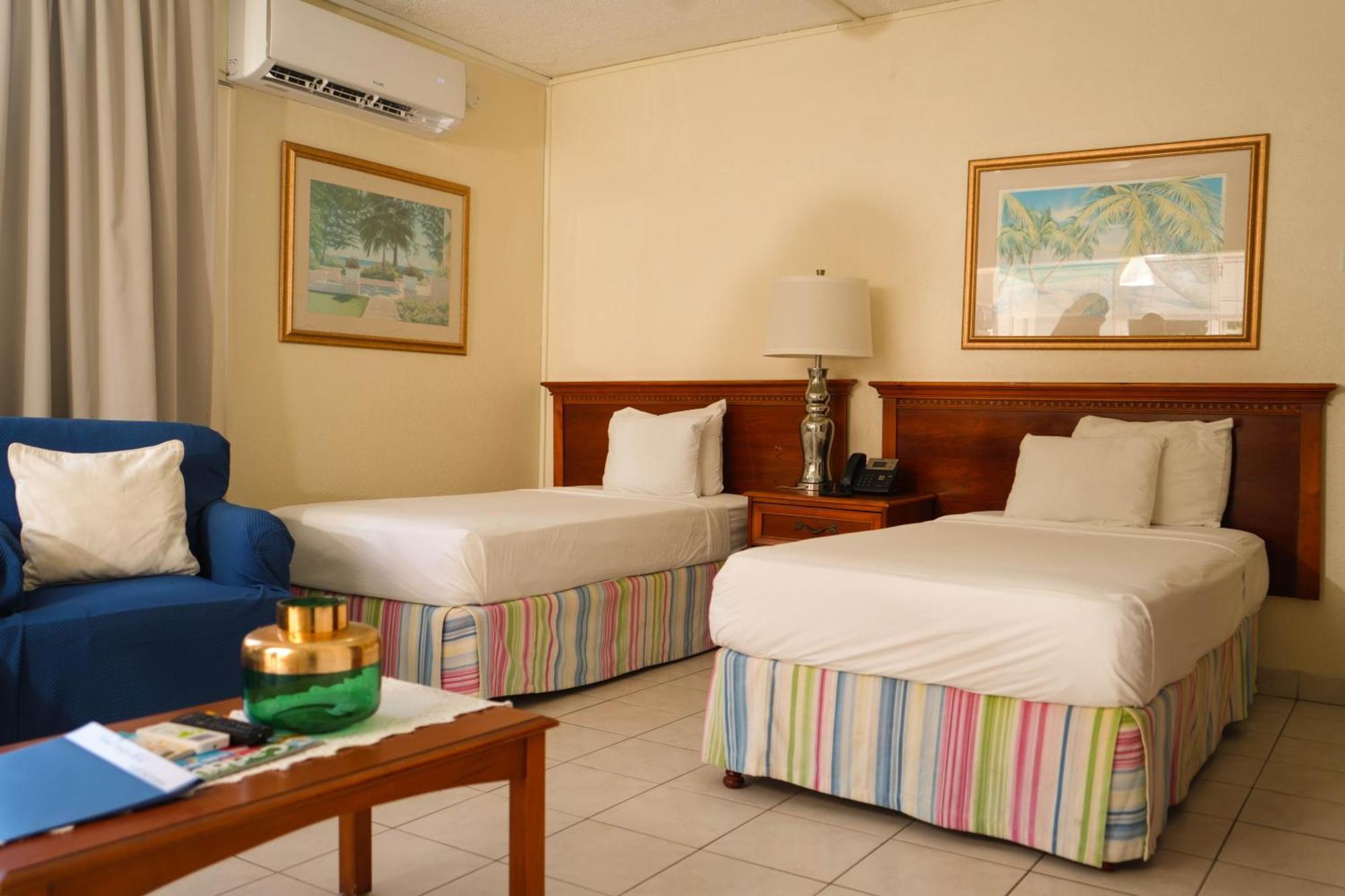 Palm Garden Hotel Barbados Bridgetown Exterior foto