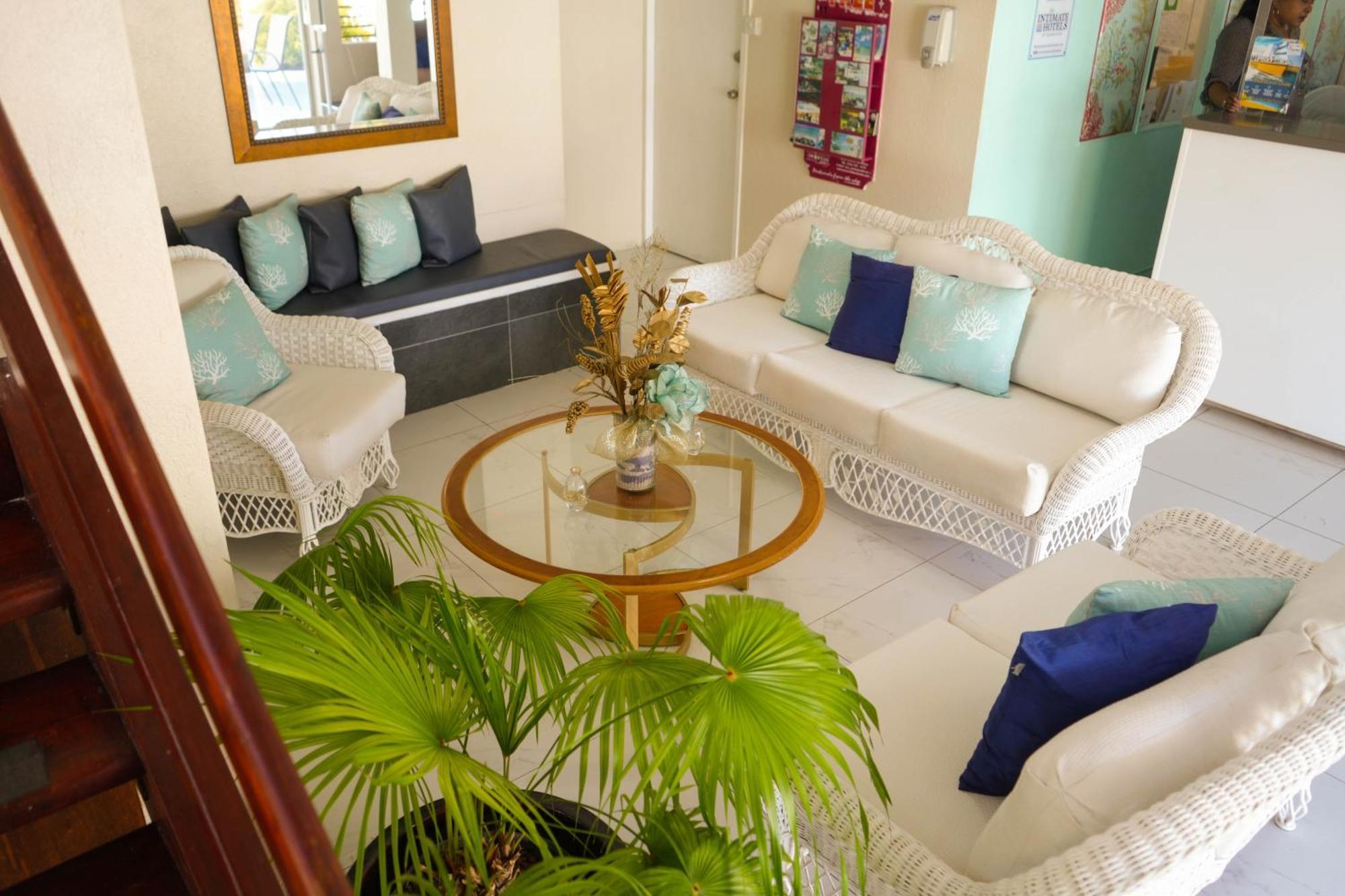 Palm Garden Hotel Barbados Bridgetown Exterior foto