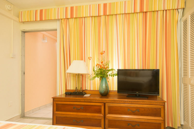 Palm Garden Hotel Barbados Bridgetown Exterior foto